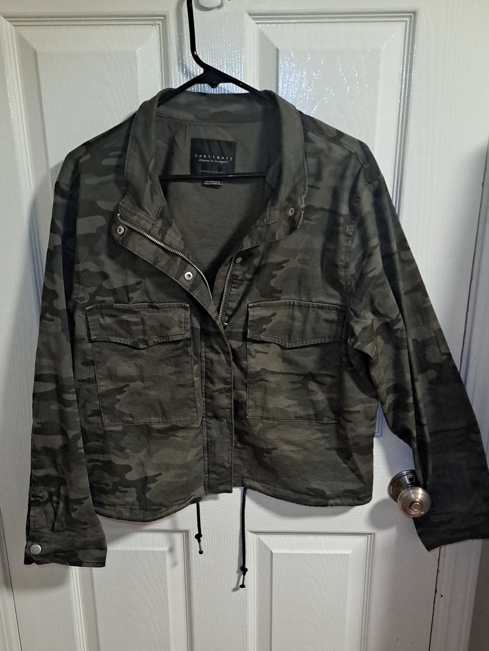 Sanctuary Camo Utility Jacket in Olive and Dark Green